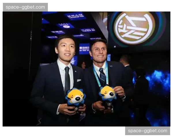 国米主席张康阳视察新球场选址，强调项目对俱乐部未来至关重要